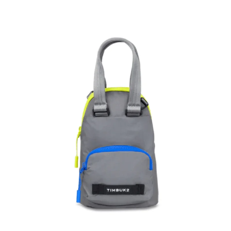 Rolling travel bag with adjustable telescopic handle for different user heightsRolling travel bag with adjustable telescopic handle for different user heightsTimbuk2 Spark Micro Pack Rolling travel bag with adjustable telescopic handle for different user heightsRolling travel bag with adjustable telescopic handle for different user heightsTimbuk2 Spark Micro Pack