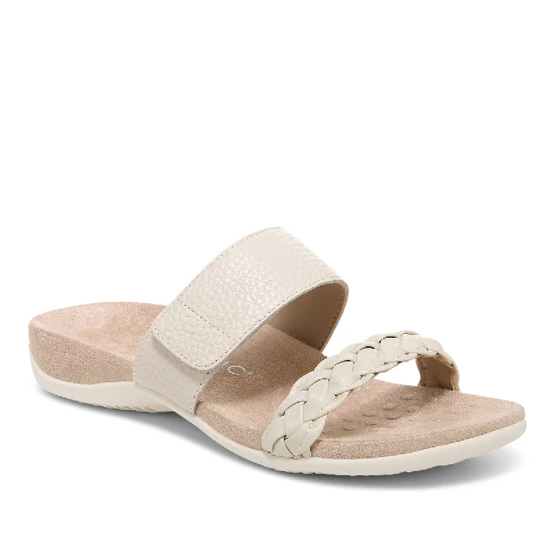 Eco-friendly briefcases made from sustainable materialsEco-friendly briefcases made from sustainable materialsVionic JEANNE SLIDE SANDAL Eco-friendly briefcases made from sustainable materialsEco-friendly briefcases made from sustainable materialsVionic JEANNE SLIDE SANDAL