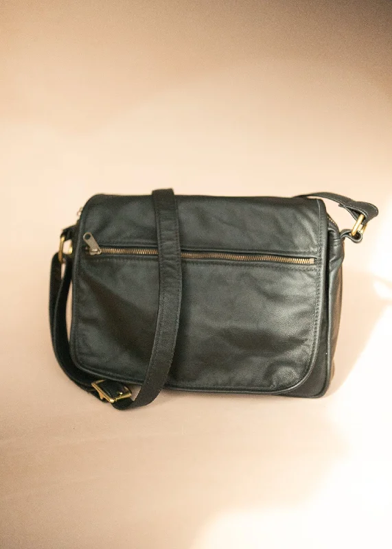 Lightweight briefcases for daily useLightweight briefcases for daily useZeuss Satchel - Cowhide - Black Lightweight briefcases for daily useLightweight briefcases for daily useZeuss Satchel - Cowhide - Black