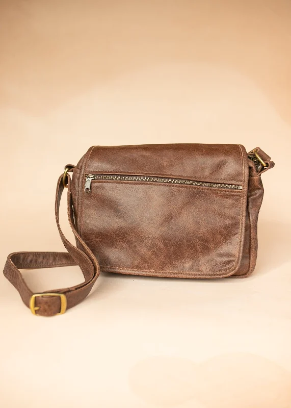 How to choose the right briefcase sizeHow to choose the right briefcase sizeZeuss Satchel - Cowhide - Premium Marble Brown