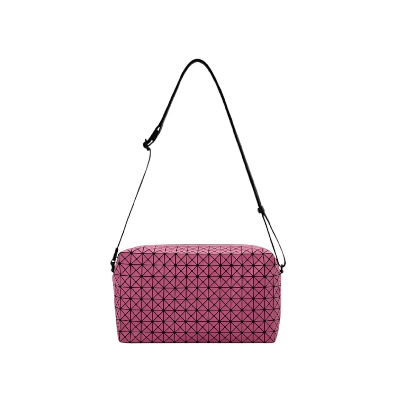 Mini crossbody bag with a chain strap for a trendy and compact lookKURO SADDLE BAG