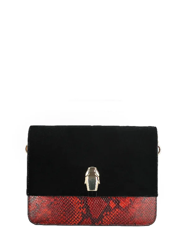 Embroidered crossbody bag with intricate beadwork for a unique touchBlack Textured Crossbody Bag Embroidered crossbody bag with intricate beadwork for a unique touchBlack Textured Crossbody Bag