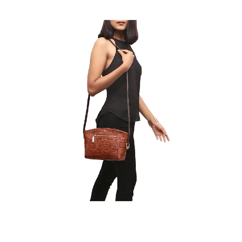 Metallic leather evening bag with a textured finishBONNIE 02 SLING BAG