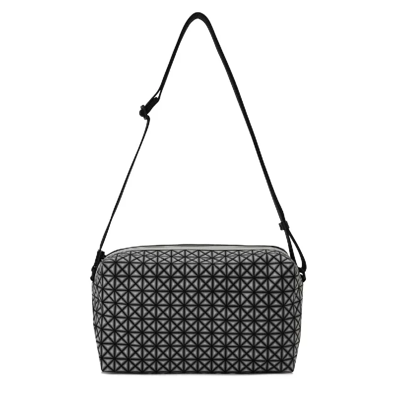 Crossbody bag with a detachable strap for easy customizationSADDLE BAG CROSSBODY