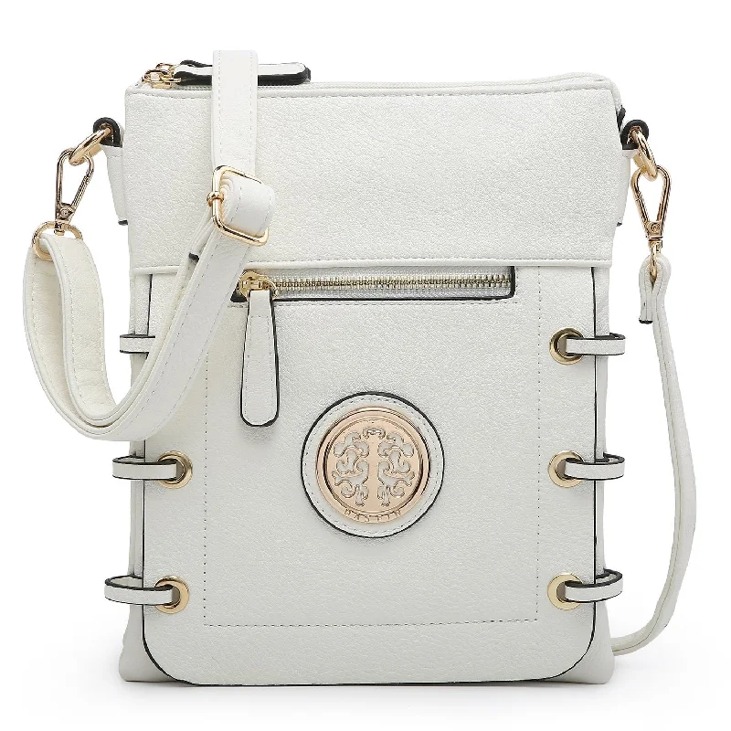 Mini crossbody bag with a chain strap for a trendy and compact lookSmall Size Emblem Retro Elegant Crossbody Messenger Bag l Dasein Mini crossbody bag with a chain strap for a trendy and compact lookSmall Size Emblem Retro Elegant Crossbody Messenger Bag l Dasein