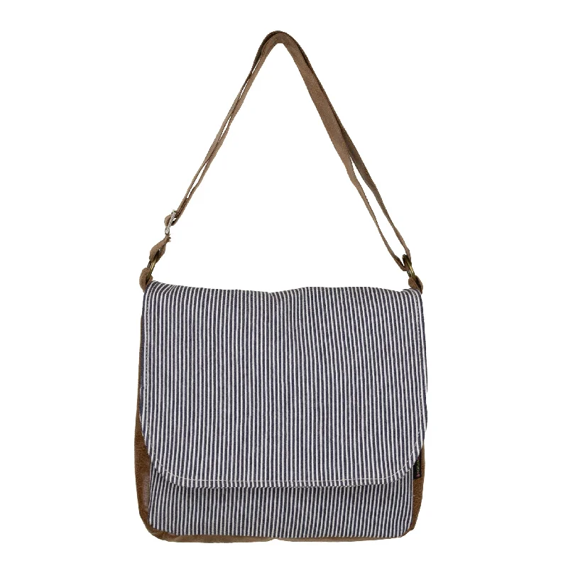 Crossbody bag with a detachable strap for easy customizationErika: Railroad Stripe Crossbody bag with a detachable strap for easy customizationErika: Railroad Stripe