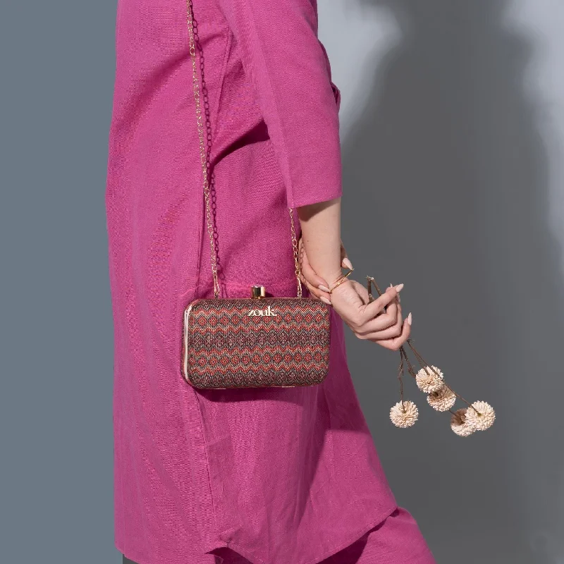 Floral - printed clutch for a spring or summer eveningGwalior Weaves Clutch