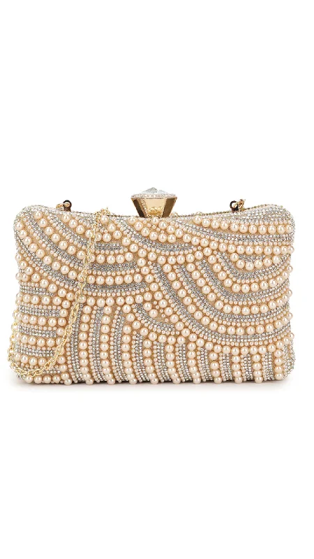 Lace - covered clutch for a romantic and feminine lookJune Clutch- Champnage
