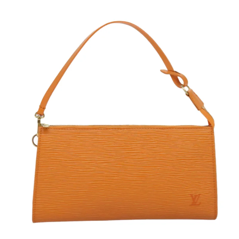 Laser - cut leather evening bag with an intricate patternLouis Vuitton Pochette Accessoire Leather Clutch Bag (Pre-Owned) Laser - cut leather evening bag with an intricate patternLouis Vuitton Pochette Accessoire Leather Clutch Bag (Pre-Owned)