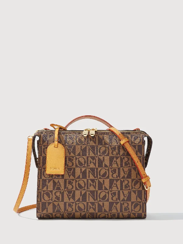 Crossbody bag with multiple compartments and pockets for organizationMonogram Crossbody Bag M Crossbody bag with multiple compartments and pockets for organizationMonogram Crossbody Bag M