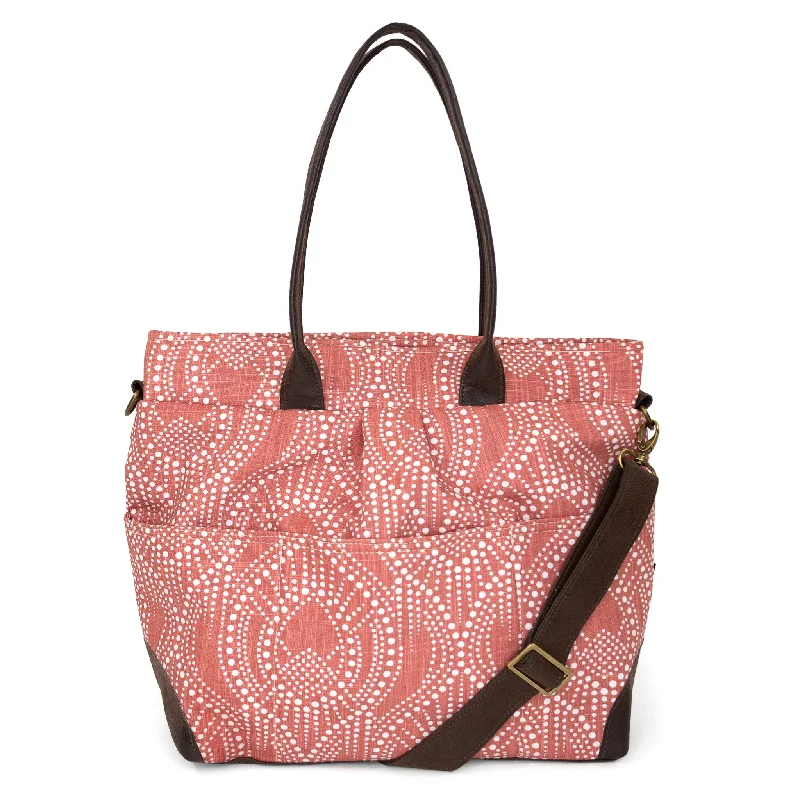 Waterproof crossbody bag with a zippered closure for outdoor adventuresPhoebe Premier: Terracotta Cup Waterproof crossbody bag with a zippered closure for outdoor adventuresPhoebe Premier: Terracotta Cup