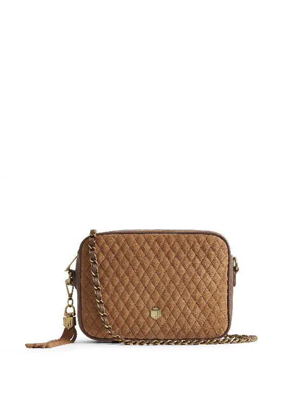 Crossbody bag with a detachable strap for easy customizationFinsbury - Quilted Tan Crossbody bag with a detachable strap for easy customizationFinsbury - Quilted Tan