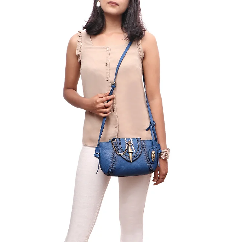 Lace - covered clutch for a romantic and feminine lookSWALA 04 SLING BAG
