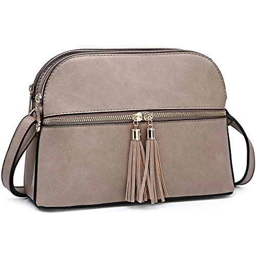 Convertible crossbody bag that can be worn as a shoulder bagTassel Front Zipper Crossbody Bag Convertible crossbody bag that can be worn as a shoulder bagTassel Front Zipper Crossbody Bag